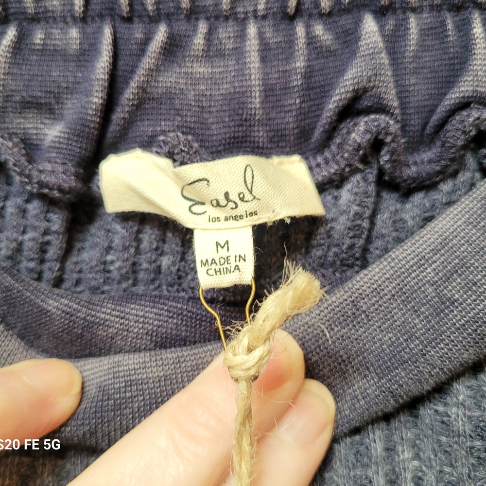Easel Navy Wide-Leg Crocheted Patch Pants NWT - Picture 8 of 8